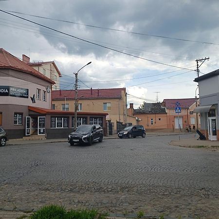 Apartments Domovik On Beregovskaya 3 Mukatjevo Eksteriør billede