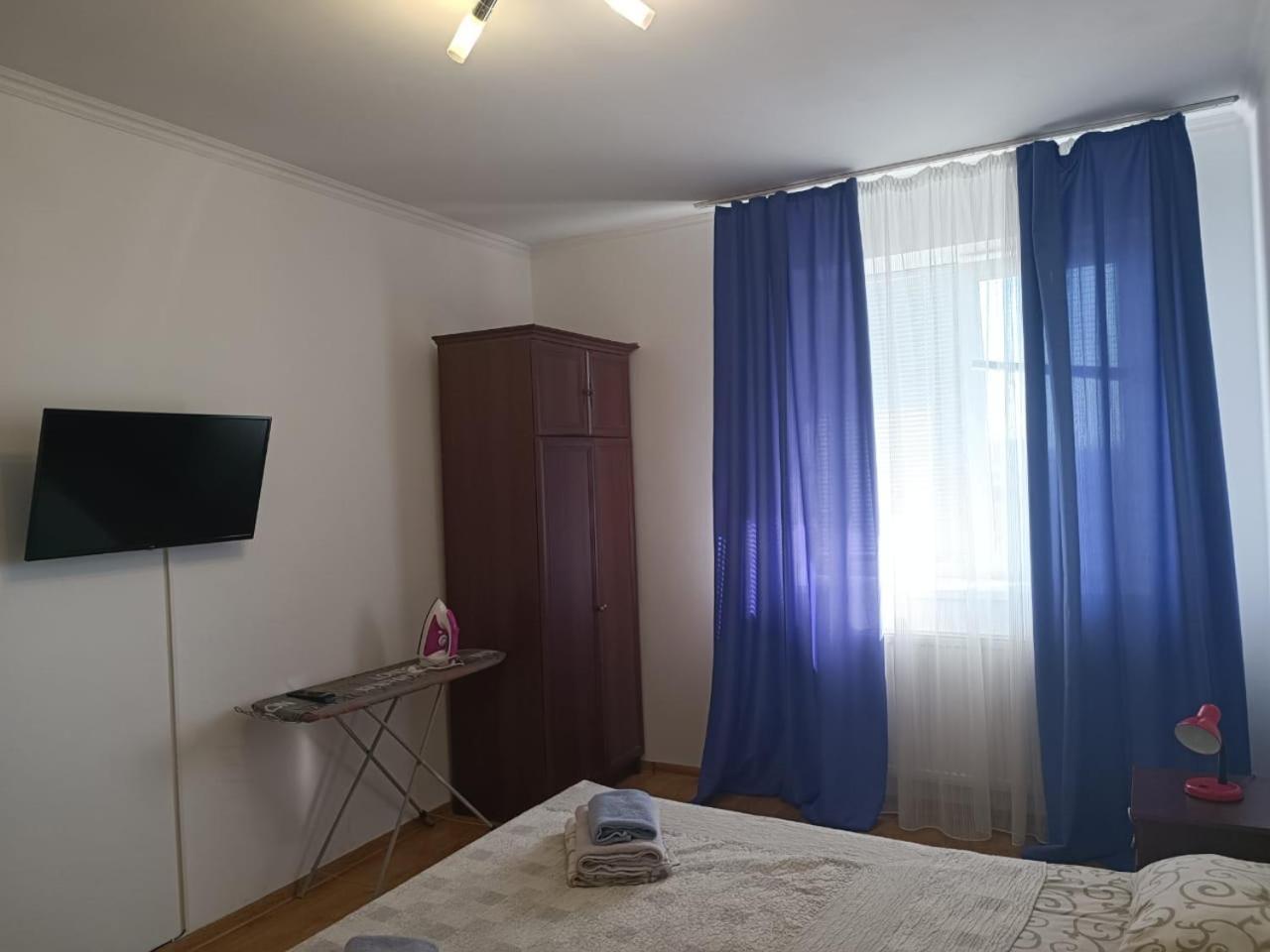 Apartments Domovik On Beregovskaya 3 Mukatjevo Eksteriør billede